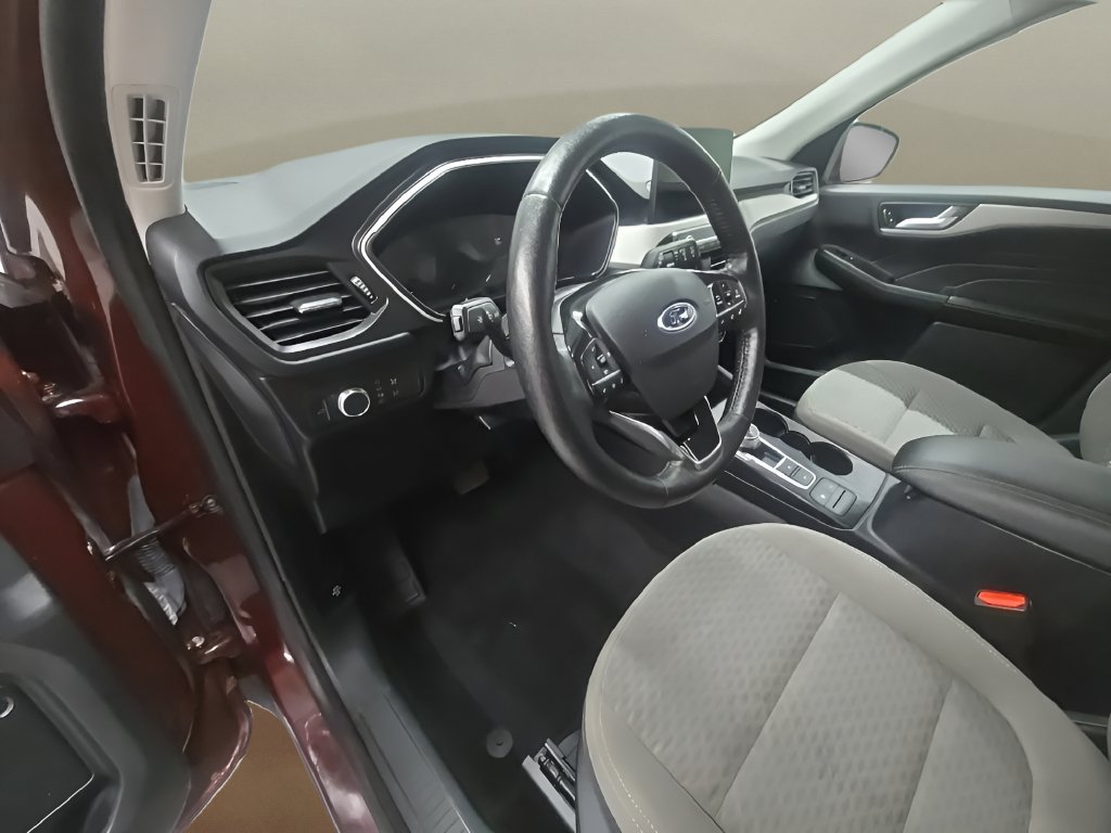 Used 2021 Ford Escape SE w/ Convenience Package AWD/4WD image 14