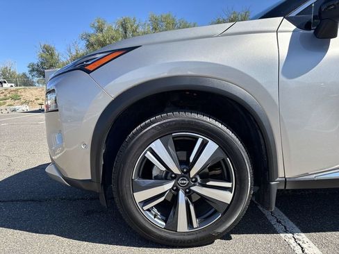 Used 2023 Nissan Rogue Platinum w/ Platinum Premium Package AWD/4WD image 39
