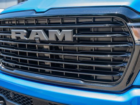 New 2026 RAM 1500 Laramie AWD/4WD image 12