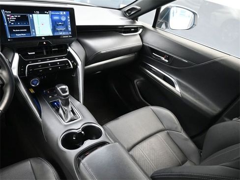 Used 2021 Toyota Venza Limited w/ Advanced Technology Package image 13