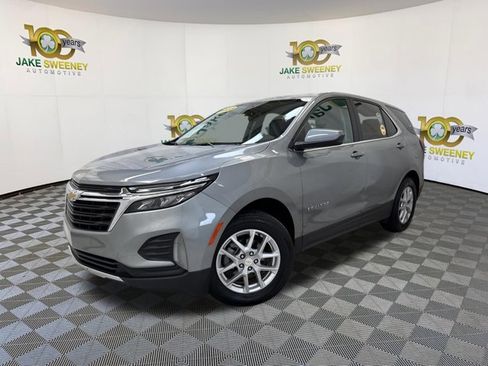 Used 2023 Chevrolet Equinox LT image 4