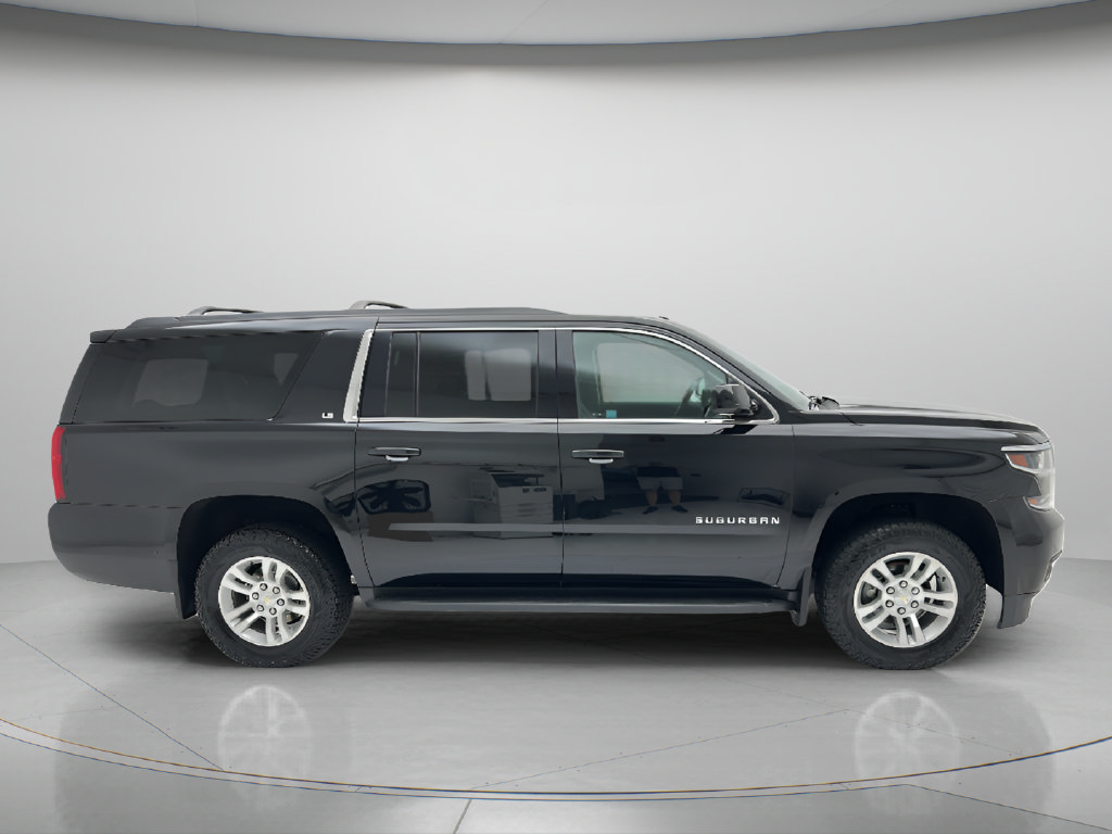 Used 2016 Chevrolet Suburban LS AWD/4WD image 4