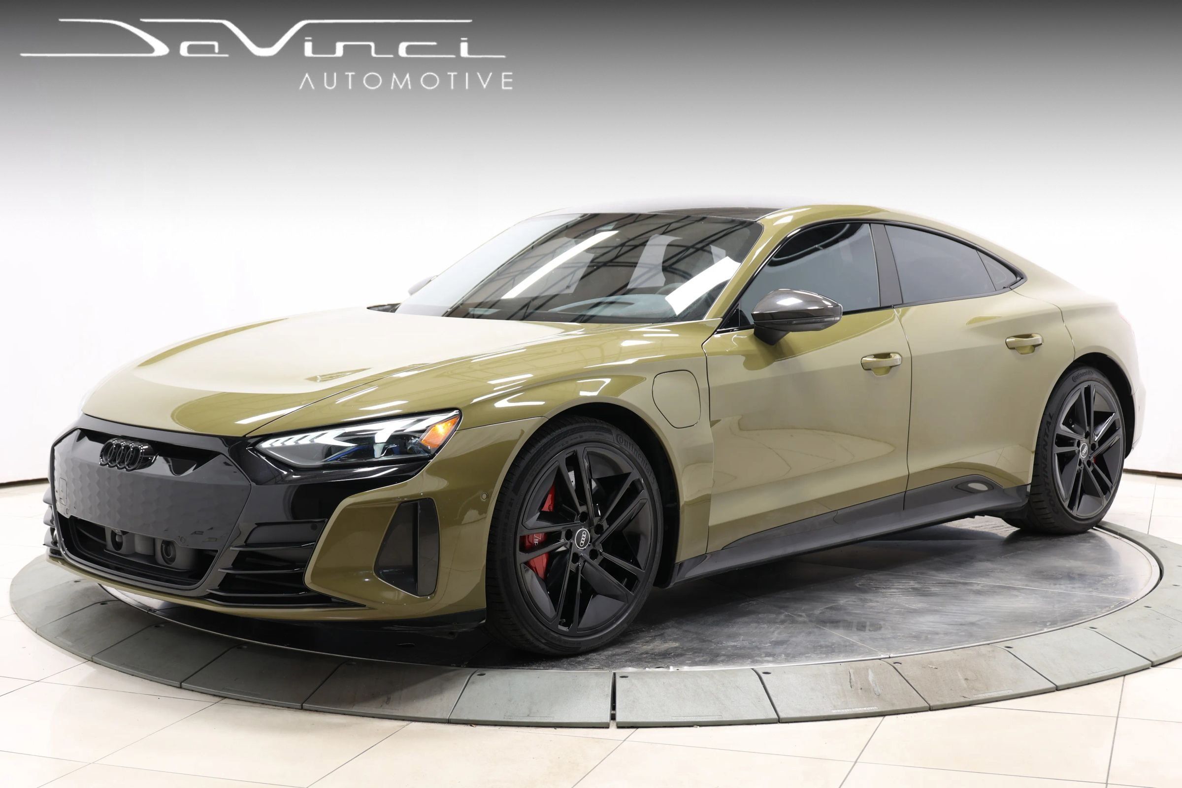 Used 2022 Audi RS e-tron GT w/ Year 1 Package AWD/4WD image 1