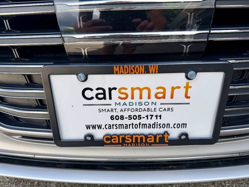 Used 2018 Genesis G80 3.8 AWD/4WD image 6