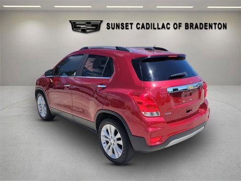 Used 2020 Chevrolet Trax Premier FWD image 6