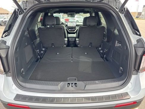 New 2026 Ford Explorer Tremor AWD/4WD image 8