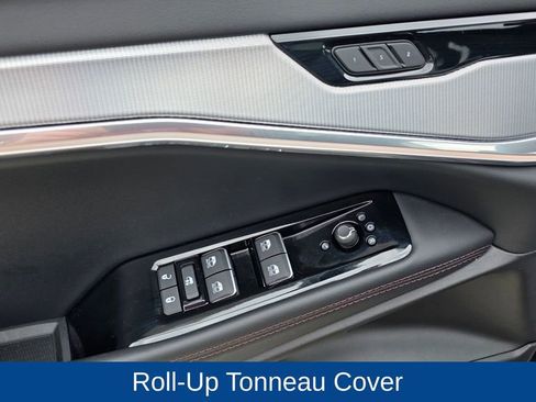 Used 2025 Jeep Wagoneer S Launch Edition image 26