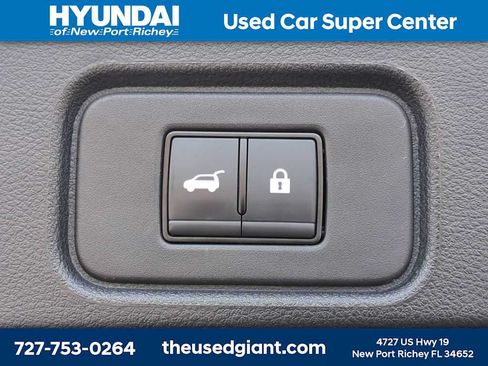 Used 2023 Nissan Pathfinder Platinum FWD image 13
