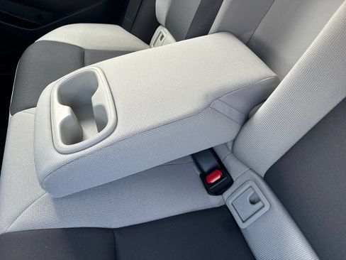 Used 2025 Toyota Corolla LE w/ Convenience Package FWD image 36