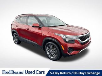 Used 2023 Kia Seltos S AWD/4WD video 1