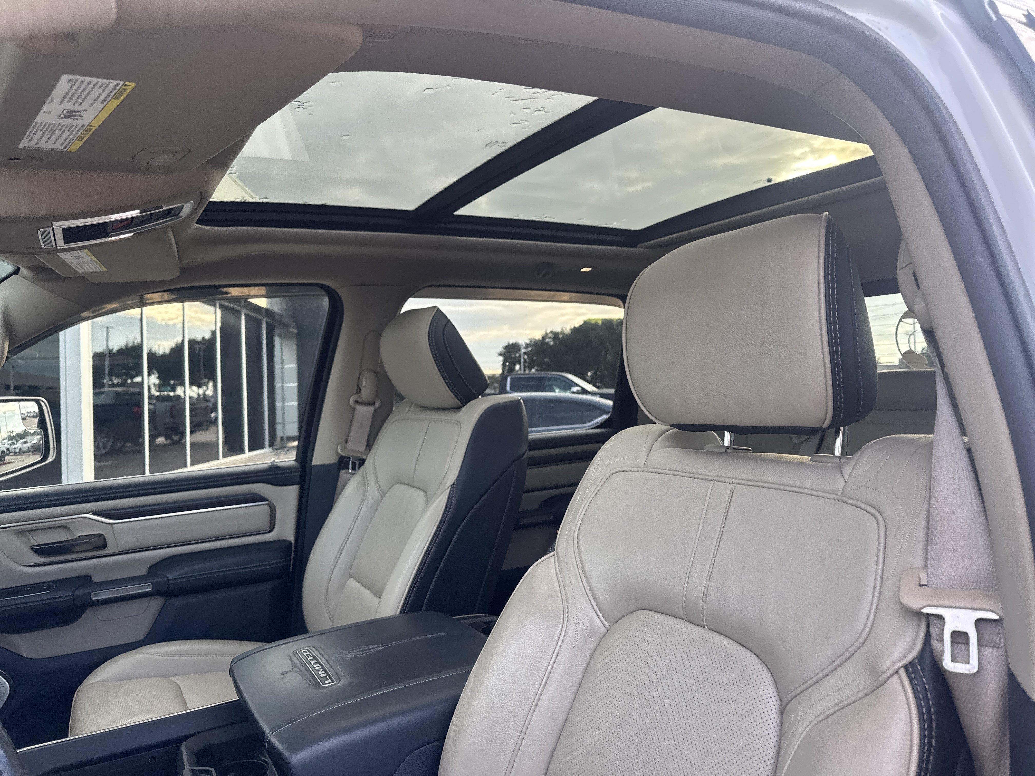 Used 2019 RAM 1500 Limited AWD/4WD image 8