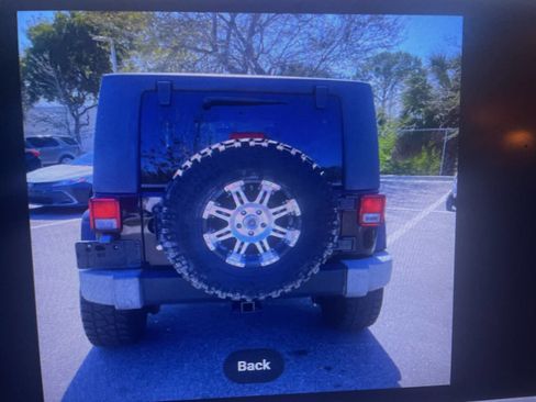 Used 2008 Jeep Wrangler Unlimited Sahara image 3