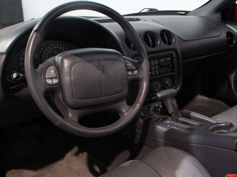Used 1999 Pontiac Firebird Trans Am RWD image 8