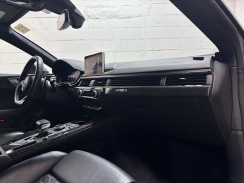 Used 2018 Audi RS 5 2.9T quattro w/ Dynamic Package image 29