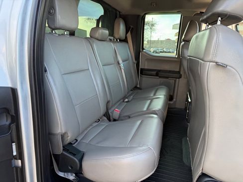 Used 2016 Ford F150 XL w/ Equipment Group 101A Mid RWD image 16