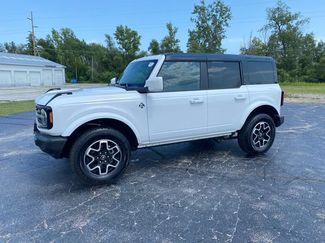 Used 2025 Ford Bronco Outer Banks AWD/4WD video 2