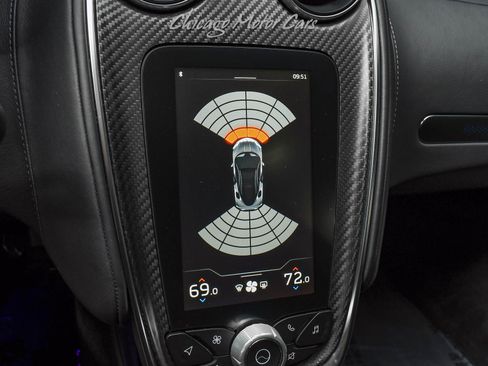 Used 2023 McLaren GT RWD image 15