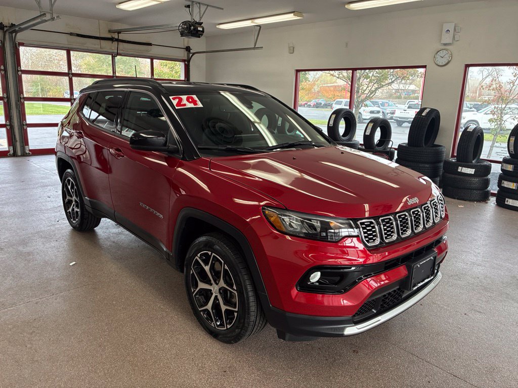 Certified 2024 Jeep Compass Limited AWD/4WD image 1