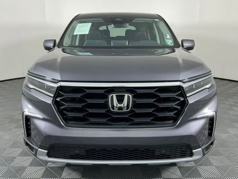 Used 2024 Honda Pilot EX-L image 3