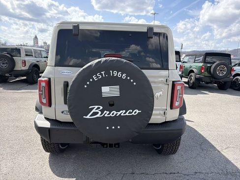 New 2026 Ford Bronco Badlands AWD/4WD image 7