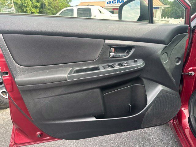 Used 2014 Subaru Impreza 2.0i Premium AWD/4WD image 8