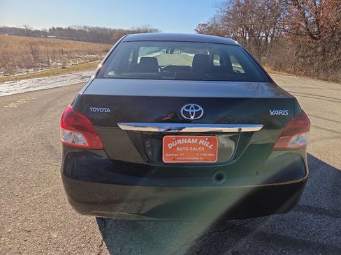 Used 2008 Toyota Yaris Sedan image 6