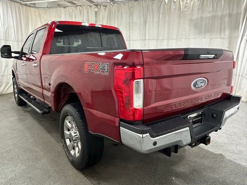 Used 2019 Ford F250 Lariat w/ Chrome Package image 6