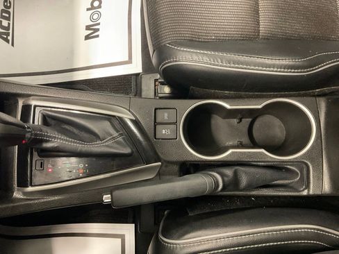 Used 2014 Toyota Corolla S image 20