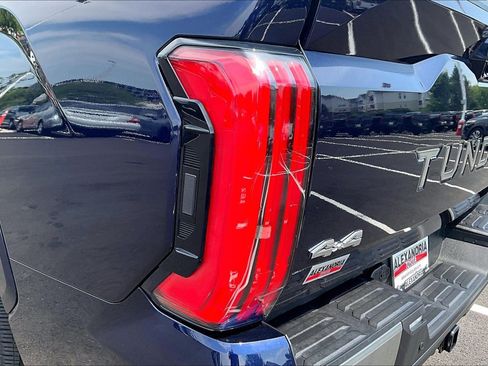 Used 2022 Toyota Tundra Capstone AWD/4WD image 28