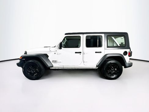 Used 2018 Jeep Wrangler Unlimited Sport AWD/4WD image 4