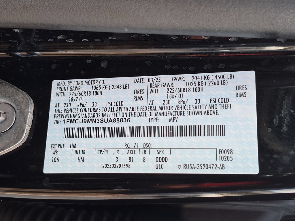 Used 2025 Ford Escape ST-Line AWD/4WD image 35