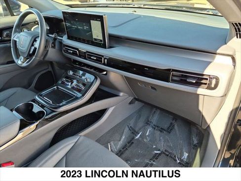 Certified 2023 Lincoln Nautilus Reserve w/ Equipment Group 201A AWD/4WD image 26