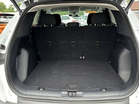 Used 2023 Ford Escape Active w/ Tech Pack #1 AWD/4WD image 9