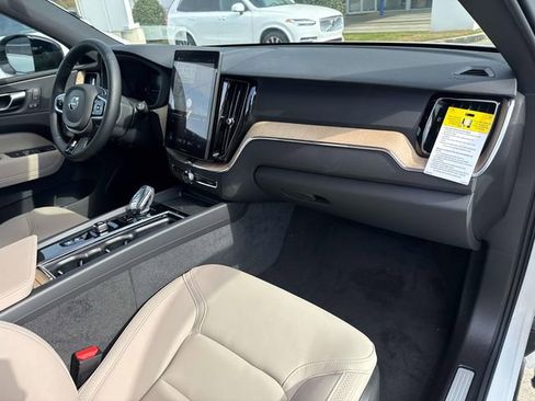 New 2026 Volvo XC60 B5 Plus image 16