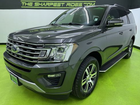 Used 2021 Ford Expedition XLT image 5