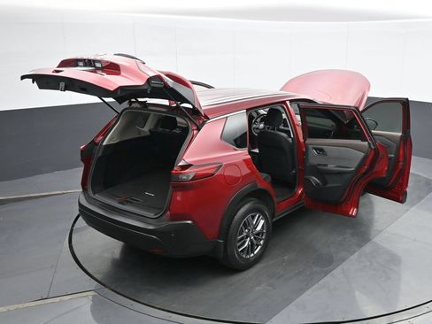 Used 2021 Nissan Rogue S AWD/4WD image 39
