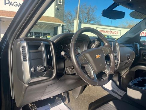 Used 2018 Chevrolet Silverado 1500 LT RWD image 15