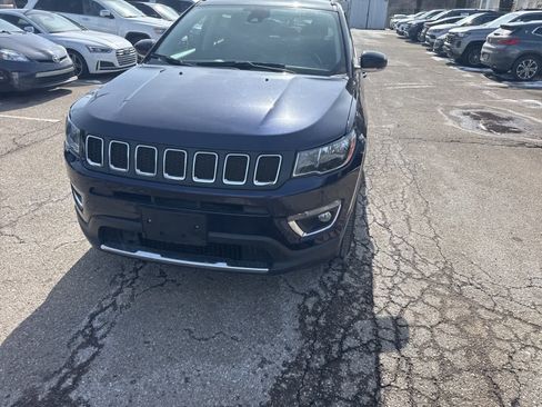 Certified 2021 Jeep Compass Limited image 3