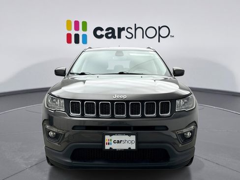 Used 2019 Jeep Compass Latitude image 8
