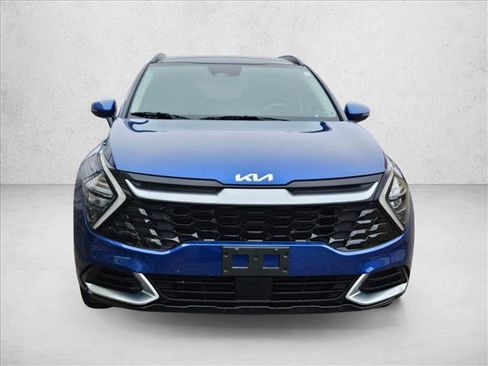 Used 2023 Kia Sportage SX image 2