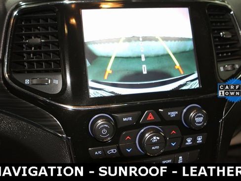 Used 2021 Jeep Grand Cherokee Limited w/ Trailer Tow Group IV image 20