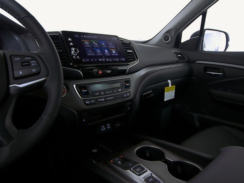 Used 2025 Honda Ridgeline RTL+ image 25