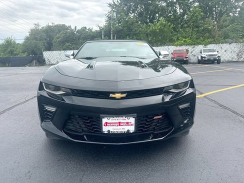 Used 2017 Chevrolet Camaro SS RWD image 22