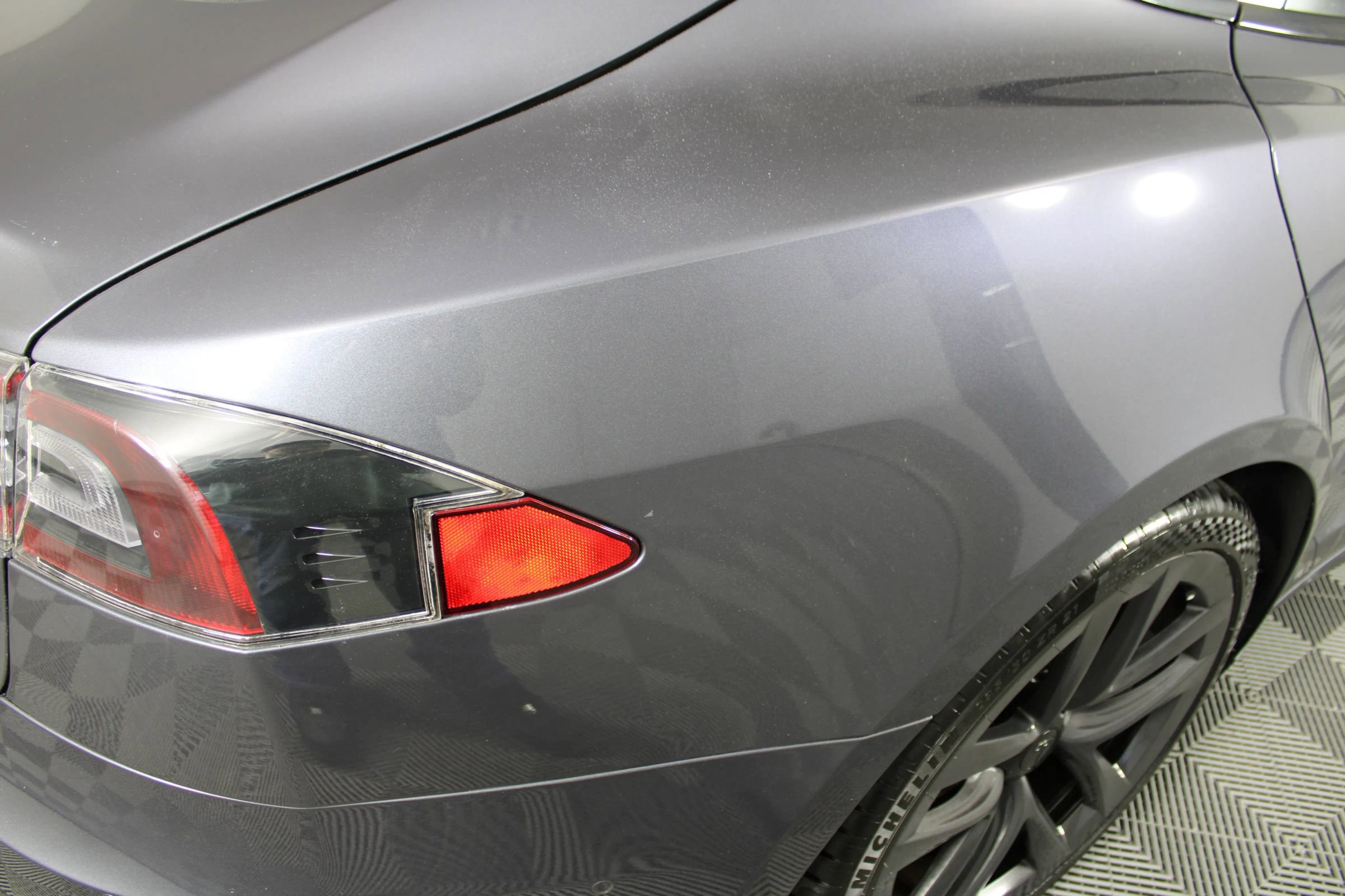 Used 2021 Tesla Model S Plaid AWD/4WD image 29
