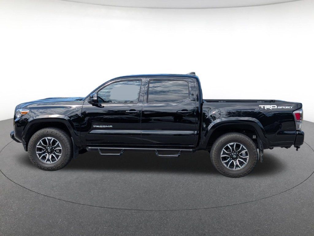 Used 2023 Toyota Tacoma TRD Sport RWD image 2