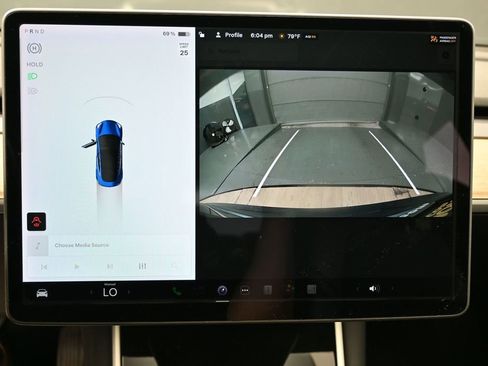 Used 2018 Tesla Model 3 Long Range RWD image 21