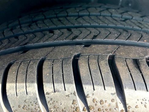 Used 2017 Audi Q7 3.0T Premium Plus w/ Premium Plus Package image 21