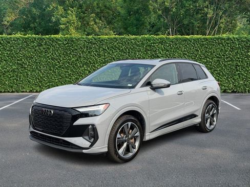 Used 2023 Audi Q4 e-tron Premium Plus w/ Premium Plus AWD/4WD image 8