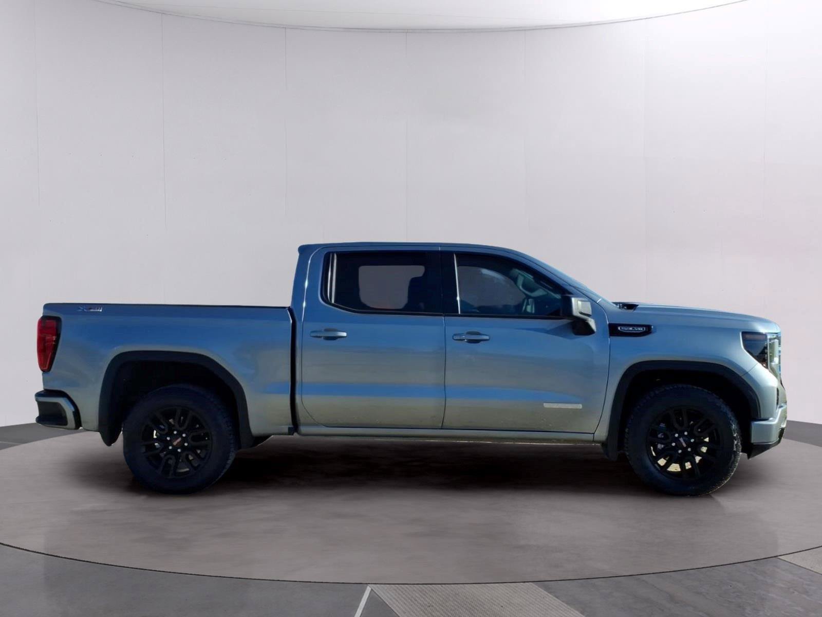 Used 2026 GMC Sierra 1500 Elevation AWD/4WD image 6