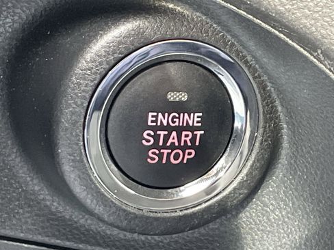 Certified 2023 Subaru Forester Limited image 15